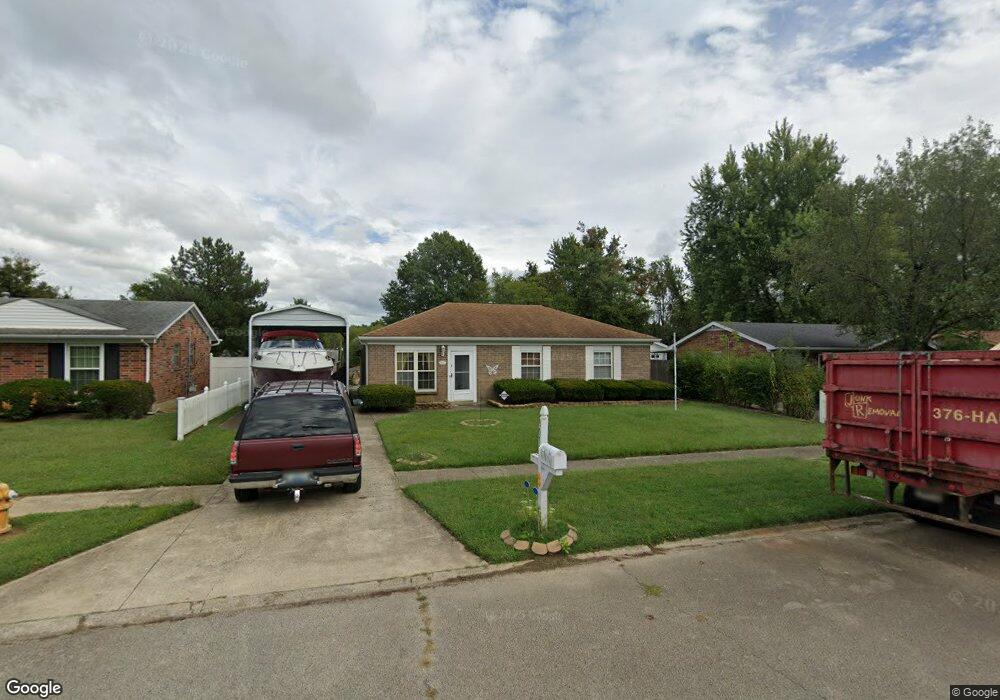 8013 Grenelle Dr, Louisville, KY 40228 - photo 1