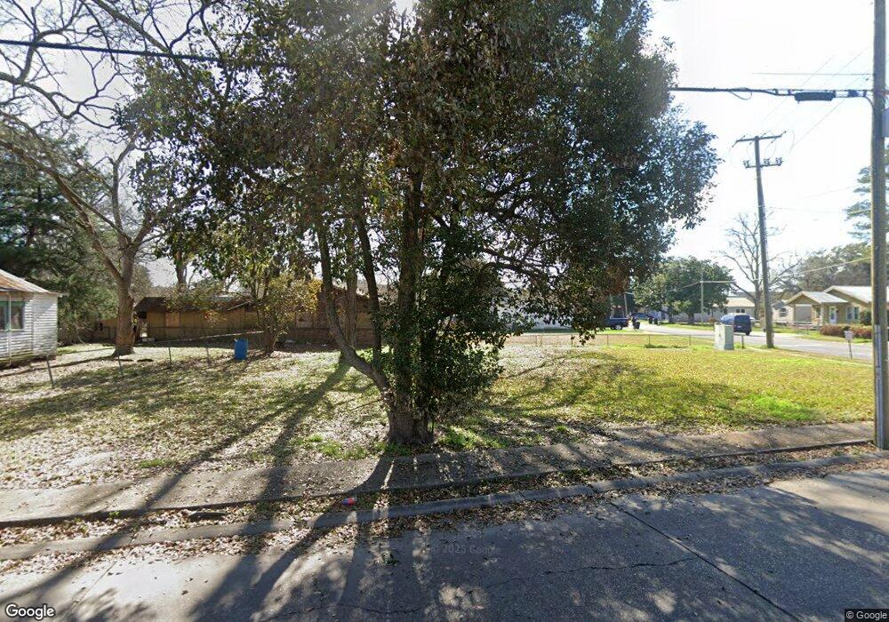 506 Lafayette St, New Iberia, LA 70560 - photo 1