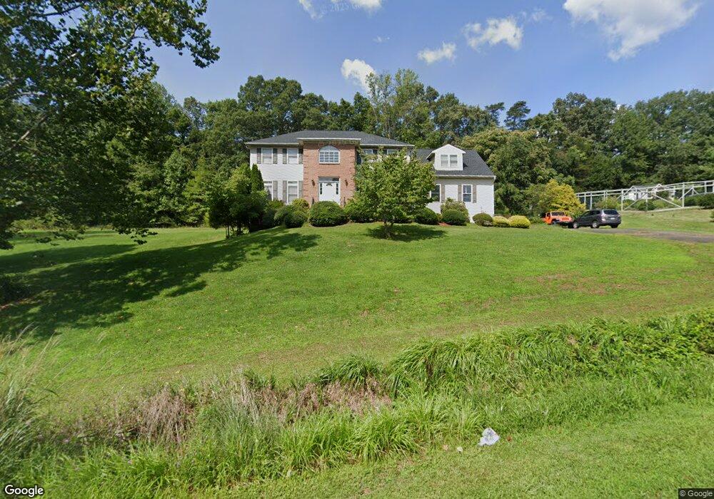 1328 Freeman Dr, Amissville, VA 20106 - photo 1