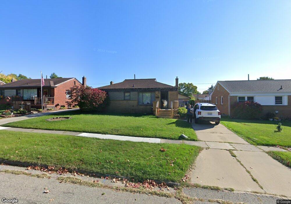 3425 Overlea Dr, Lansing, MI 48917 - photo 1