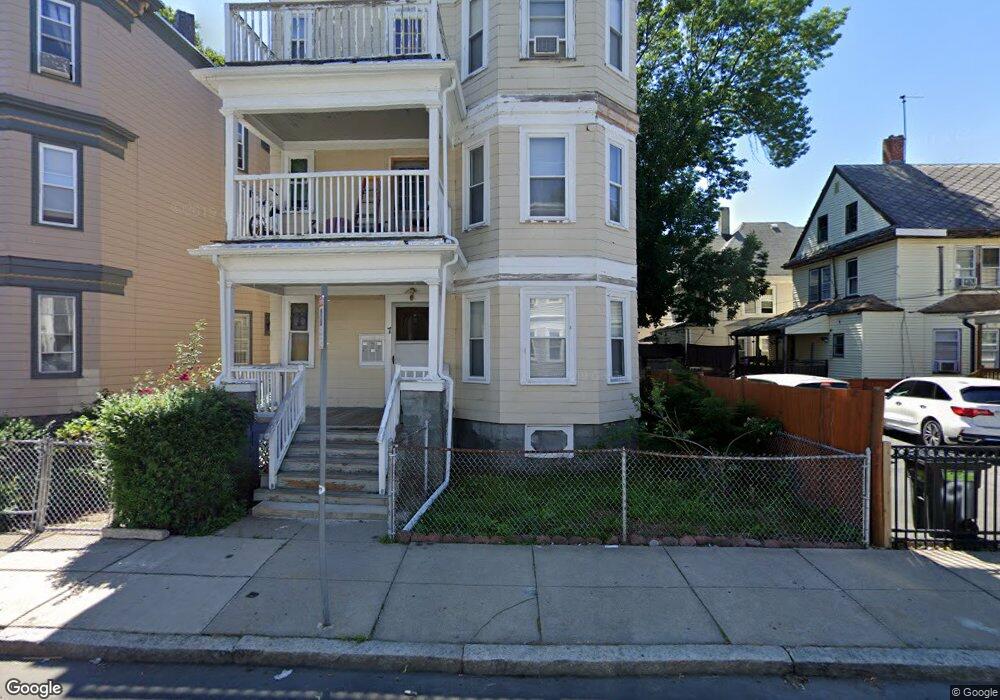 7 Santuit St, Dorchester Center, MA 02124 - photo 1