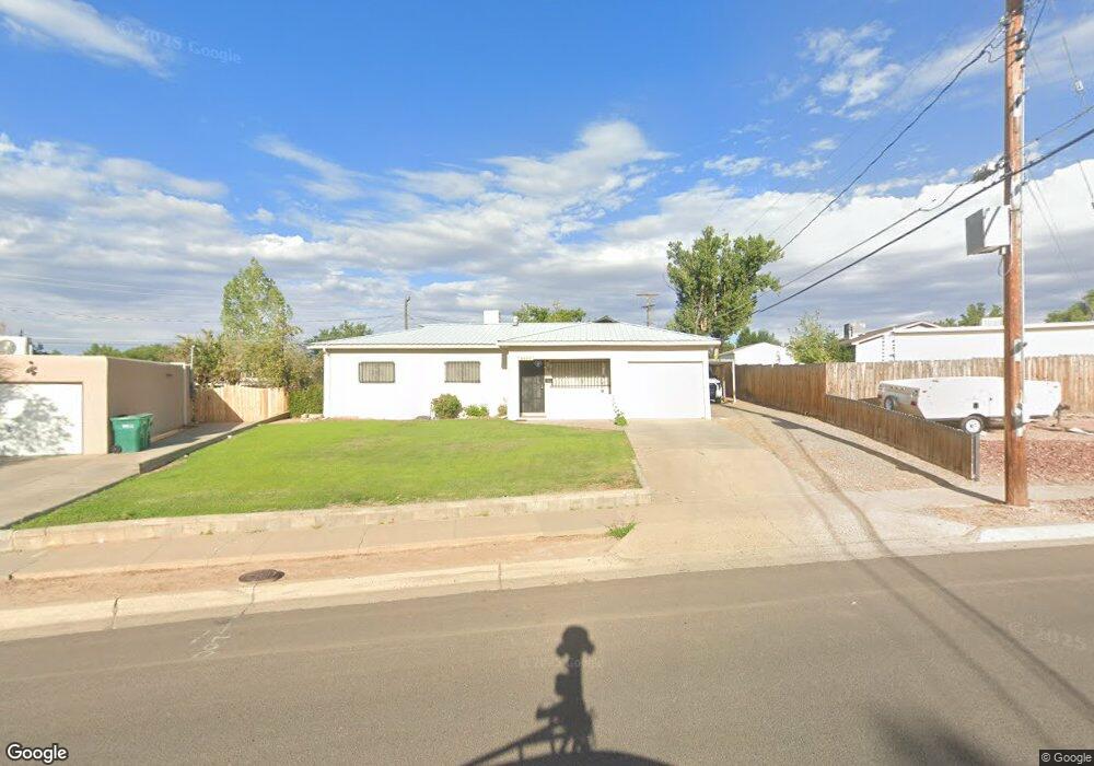 3609 Highland View Dr, Farmington, NM 87402 - photo 1