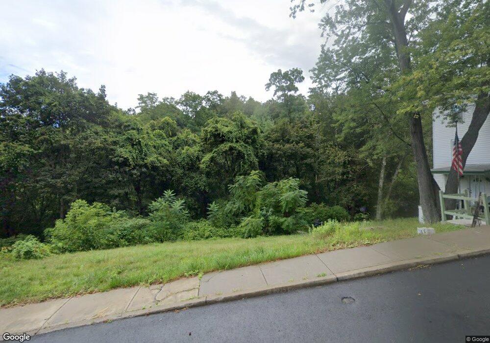 21 Green Ave, Castleton On Hudson, NY 12033 - photo 1