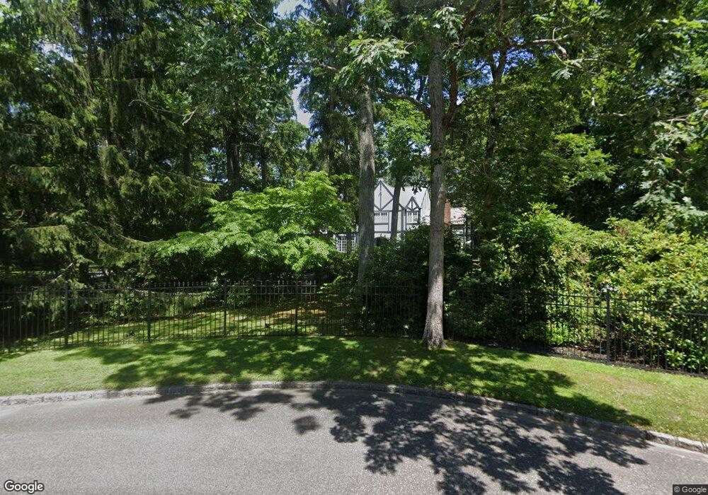 5 Littlewood Ln, Bayport, NY 11705 - photo 1