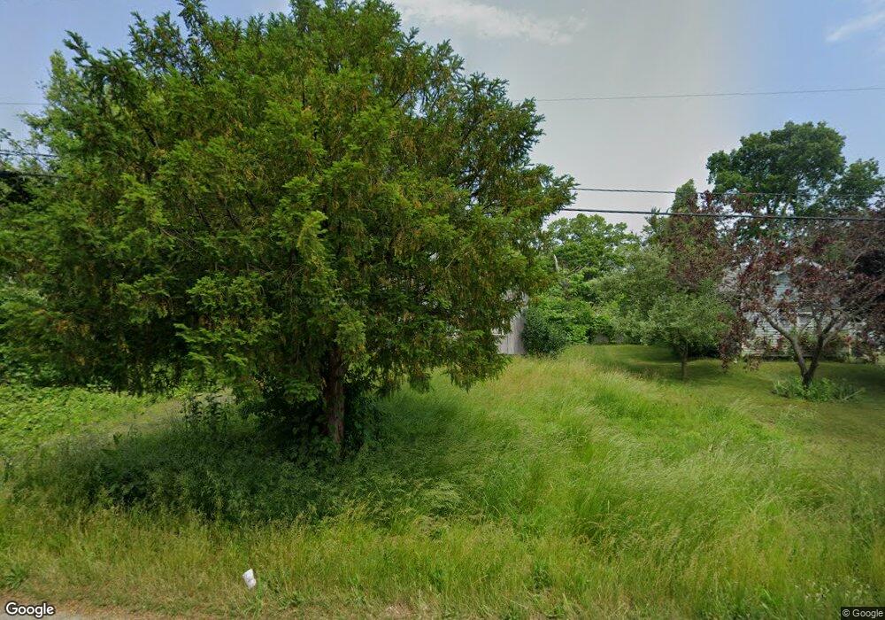 127 E Willow Dr, South Bend, IN 46637 - photo 1