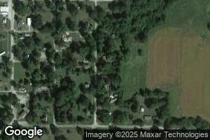 2211 S 5th St, Merom, IN 47861