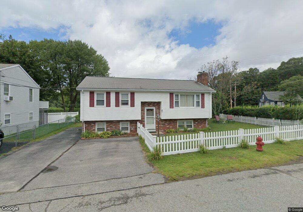 7 Virginia Ave, Woonsocket, RI 02895 - photo 1