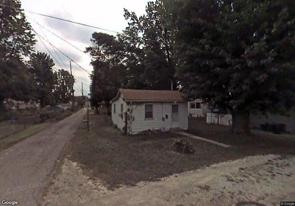 229 W Willow St, Anderson, IN 46012 - photo 1