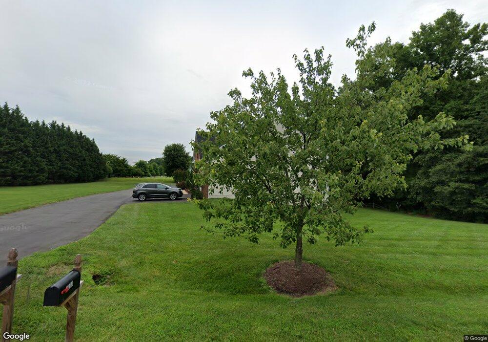 4902 Riding Ridge Ct, Laurel, MD 20707 - photo 1