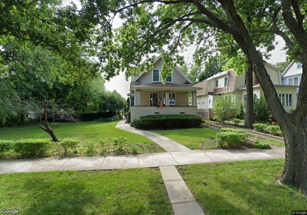 122 N Willow Rd, Elmhurst, IL 60126 - photo 1