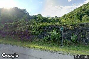 18 Avalon Dr, Holden, WV 25625