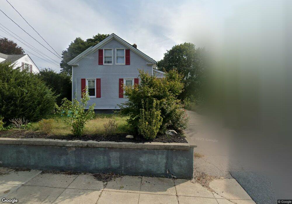 27 1/2 Earl St, West Warwick, RI 02893 - photo 1