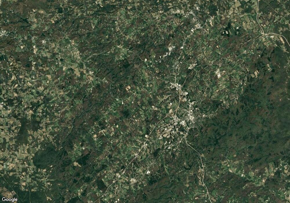 158 Poston St, Cornelia, GA 30531 - photo 1