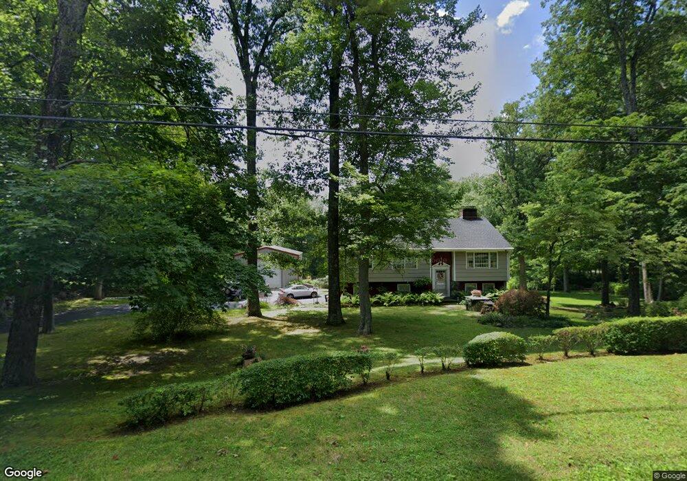 45 Old Stagecoach Rd, Redding, CT 06896 - photo 1