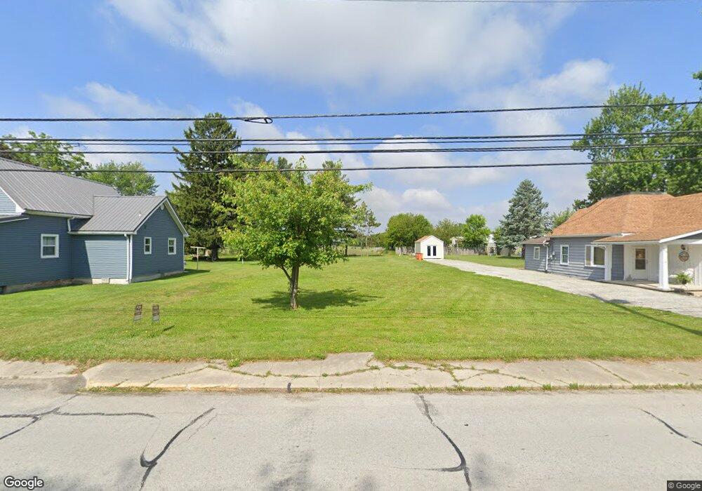 810 N Independence St, Windfall, IN 46076 - photo 1