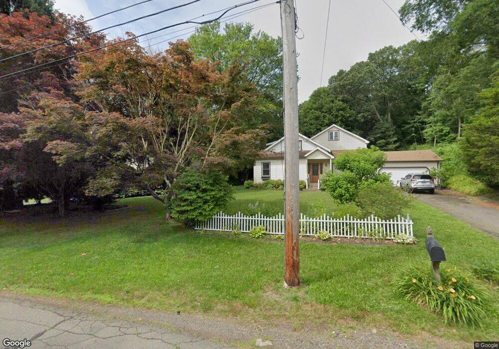 114 Hunt Ln, East Haven, CT 06512 - photo 1