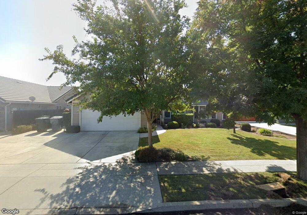 6335 E Cortland Ave, Fresno, CA 93727 - photo 1