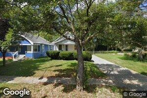 424 Leslie St, Lansing, MI 48912