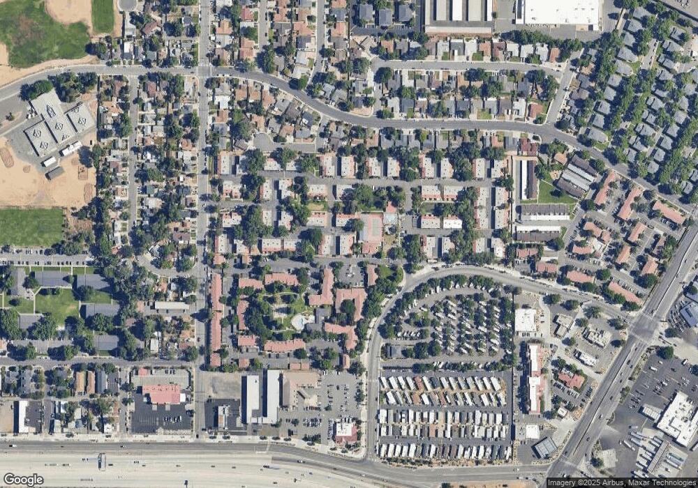 416 Orlando Ct, Sparks, NV 89431 - photo 1