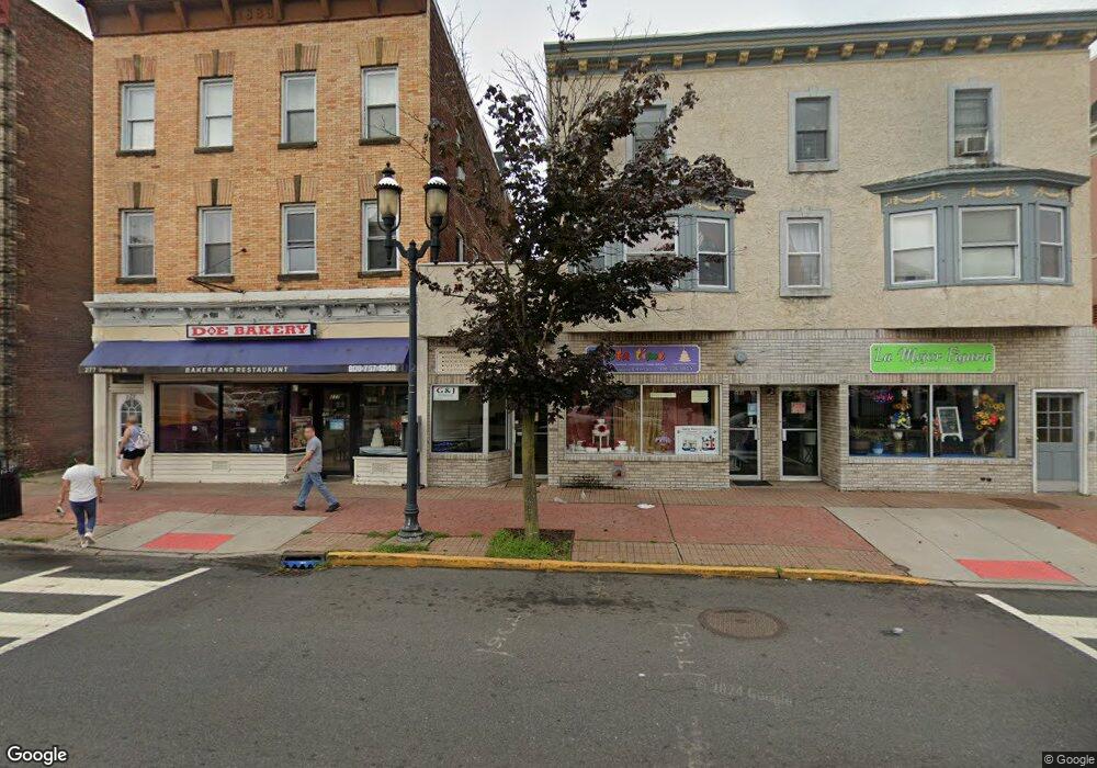 285 Somerset St unit 103, North Plainfield, NJ 07060 - photo 1