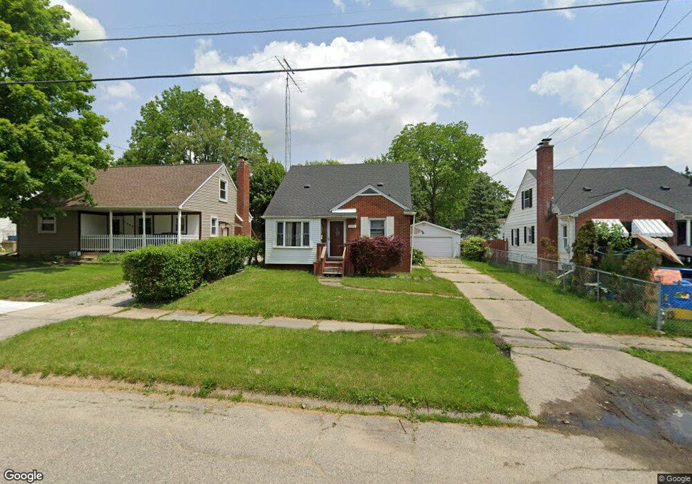 1555 Bradley Ave, Flint, MI 48503 - photo 1