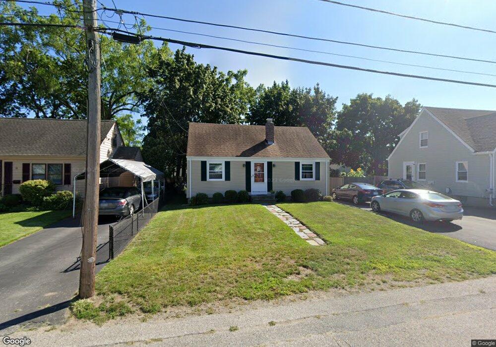 71 Thurston St, Riverside, RI 02915 - photo 1