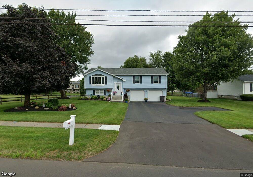 8A Prior Rd, Enfield, CT 06082 - photo 1