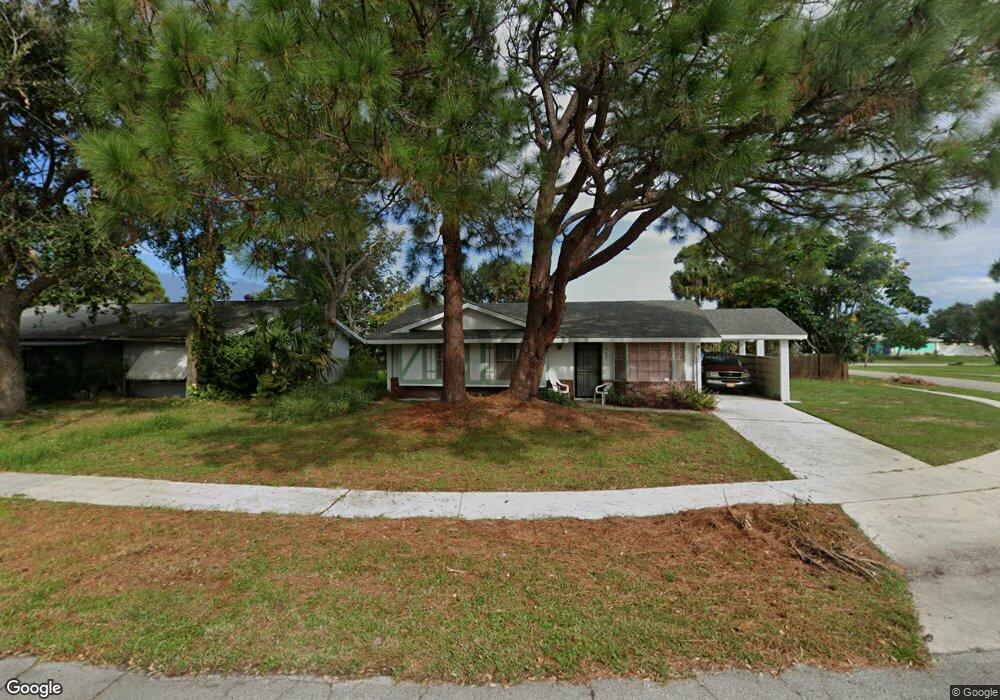 943 Canal Cir, Sebastian, FL 32958 - photo 1