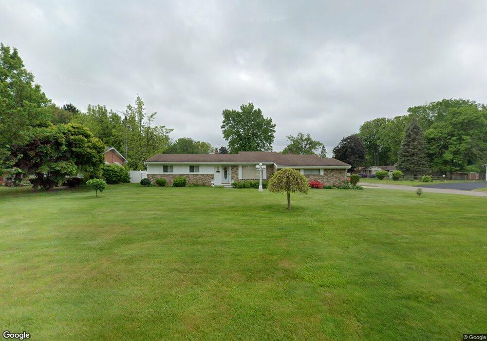 3323 Hillview Ave, Flint, MI 48504 - photo 1