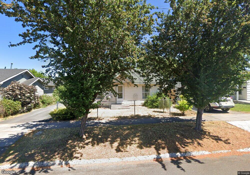 2437 Applegate Ave, Klamath Falls, OR 97601 - photo 1