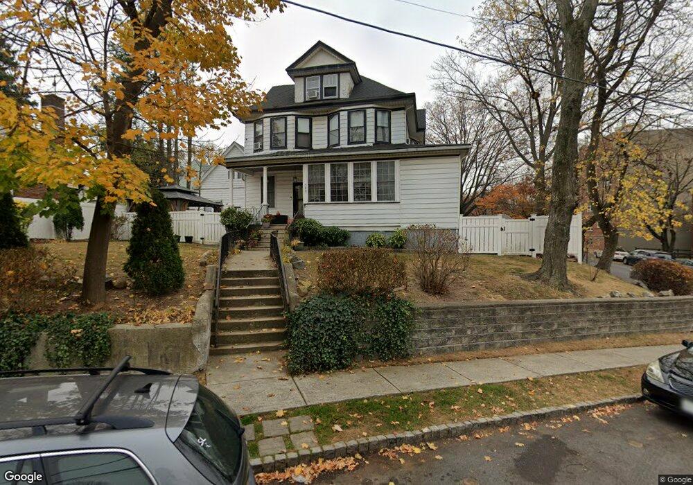 380 Castleton Ave unit A, Staten Island, NY 10301 - photo 1