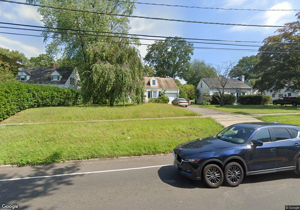 293 Courtland Ave, Stamford, CT 06906 - photo 1