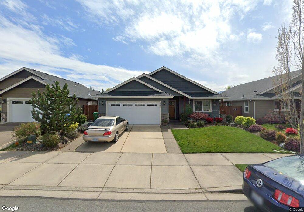 2827 Esther Ln, Grants Pass, OR 97527 - photo 1