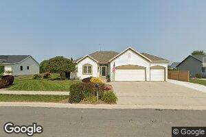 320 Meadows Ave, Cedar Grove, WI 53013
