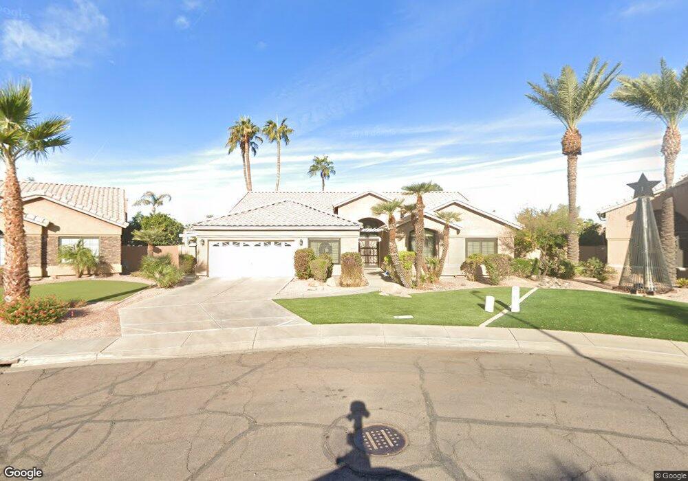 1814 E Cascade Dr, Gilbert, AZ 85234 - photo 1