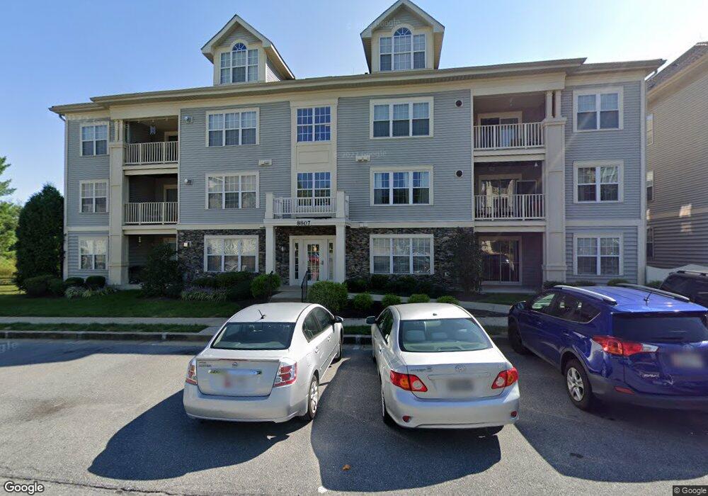 8807 Stoneridge Cir unit 102, Pikesville, MD 21208 - photo 1