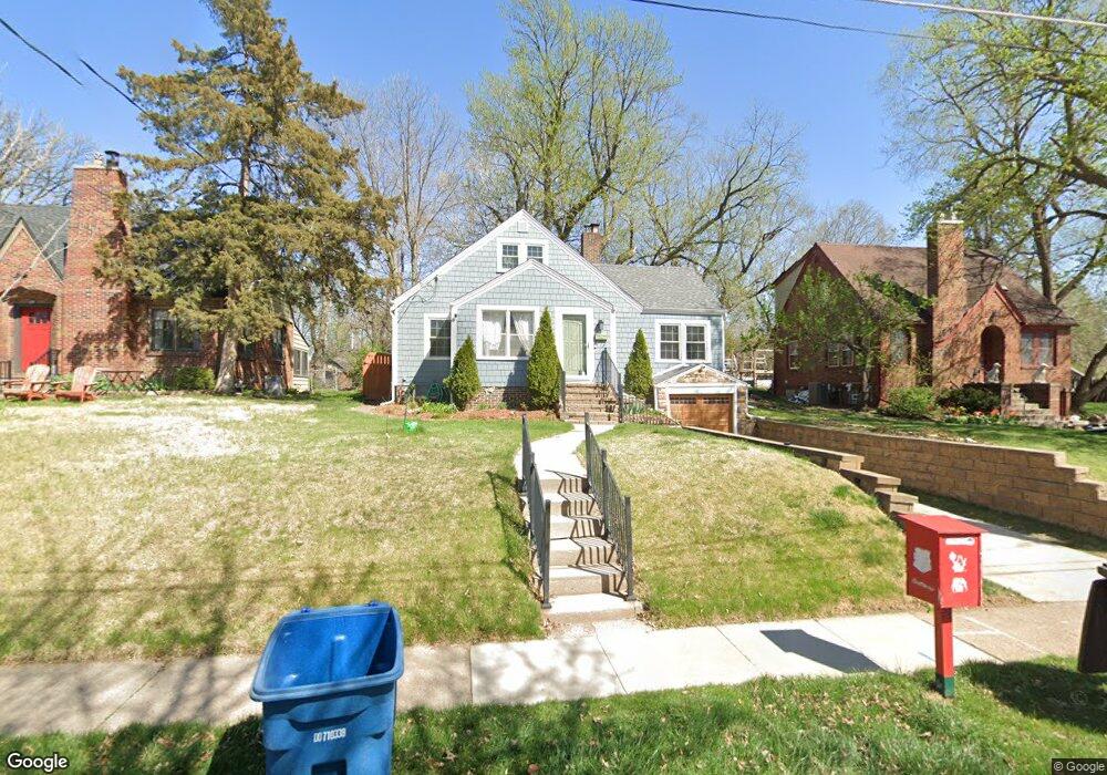 2205 39th St, Des Moines, IA 50310 - photo 1
