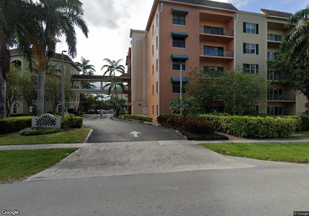 1620 Presidential Way unit 106, West Palm Beach, FL 33401 - photo 1