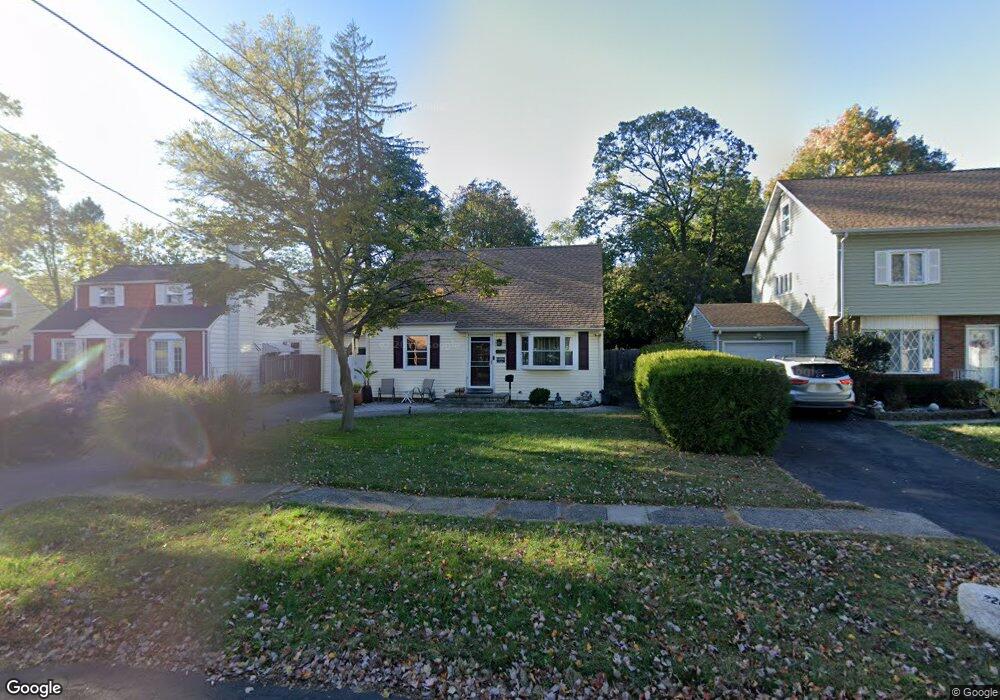 2279 Lyde Place, Scotch Plains, NJ 07076 - photo 1