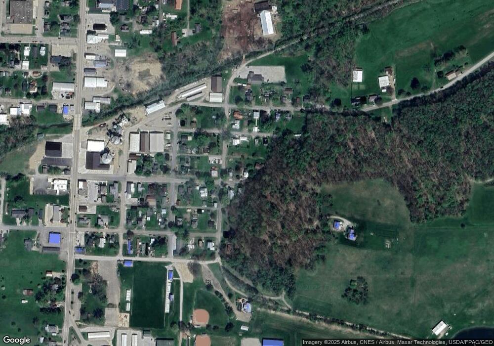 305 Ross St, Danville, OH 43014 - photo 1