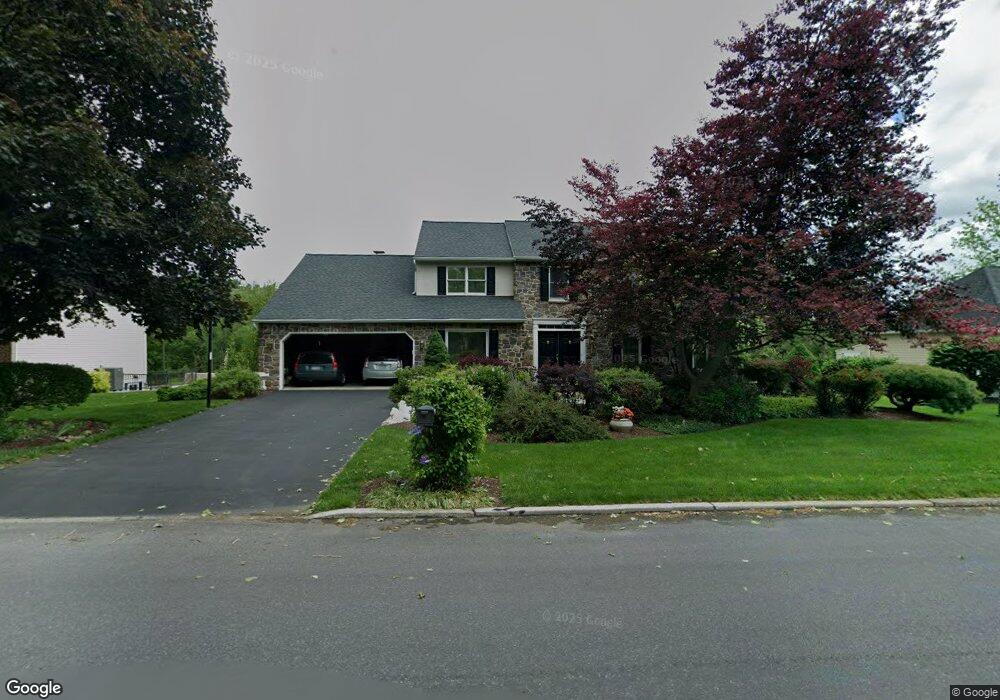 5489 Princeton Rd, Macungie, PA 18062 - photo 1