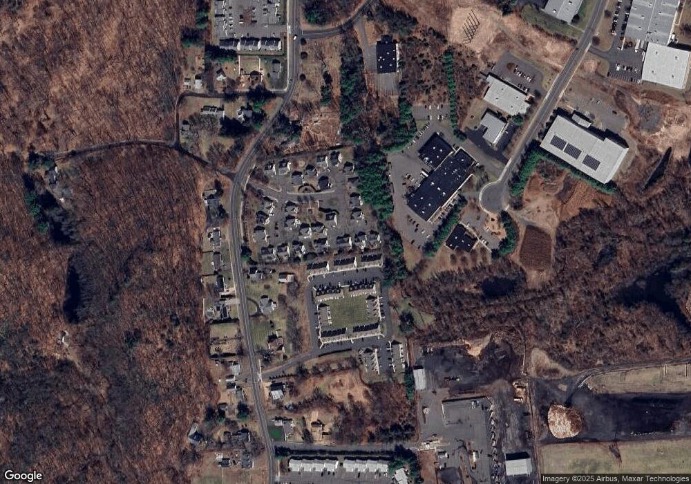 14 Weathervane Rd unit 14, Bristol, CT 06010 - photo 1