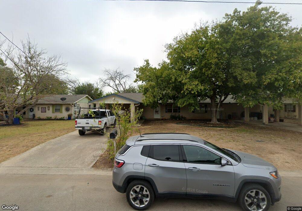 517 Buttercup, New Braunfels, TX 78130 - photo 1