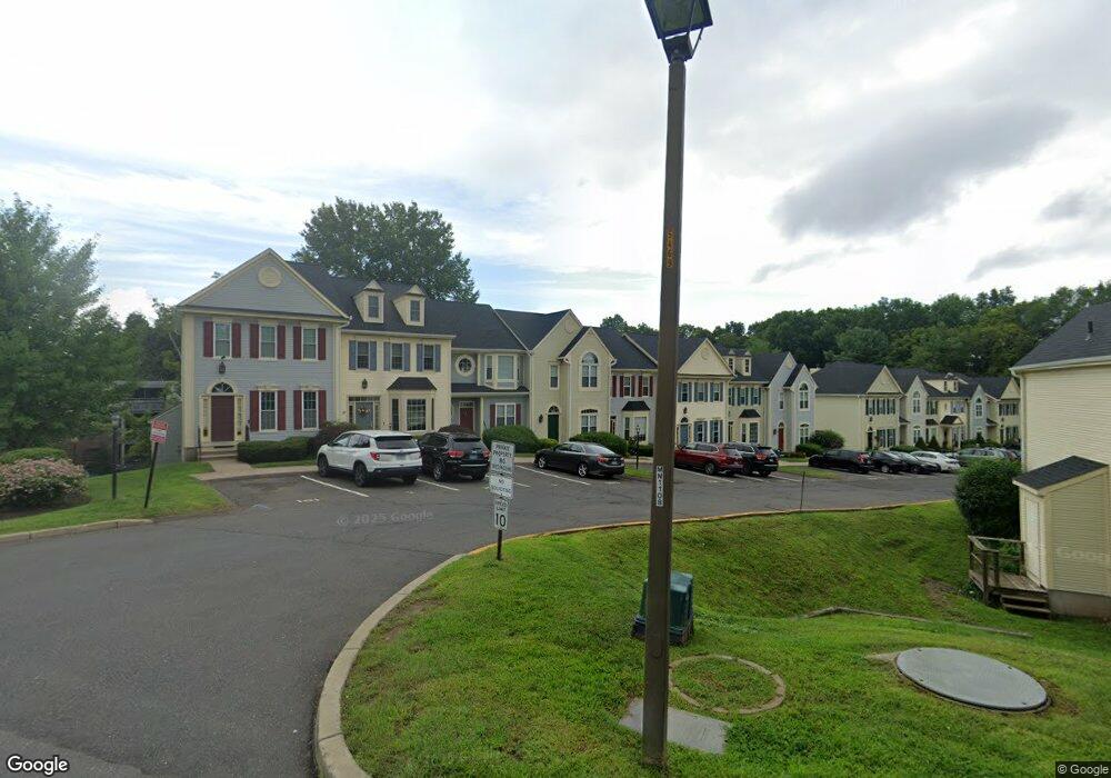 104 Cambridge Commons, Middletown, CT 06457 - photo 1