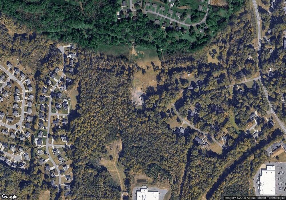 140 Churchill Rd, Dallas, NC 28034 - photo 1