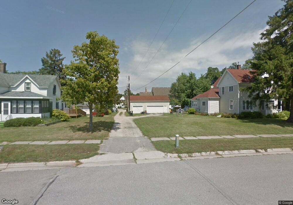 470 W 3rd St, Zumbrota, MN 55992 - photo 1