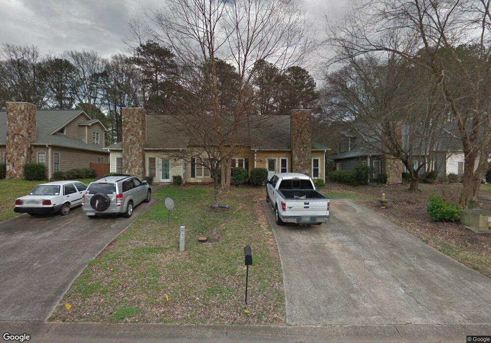 1027 Whitfield Ct SE, Smyrna, GA 30080 - photo 1