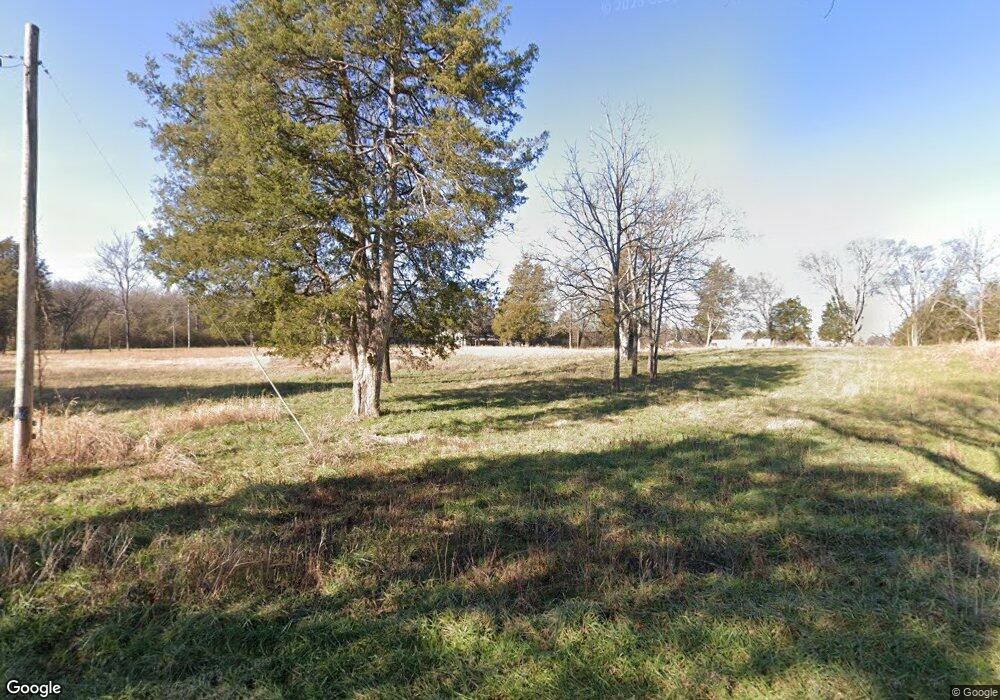 35 Mill Rd, Lebanon, TN 37090 - photo 1