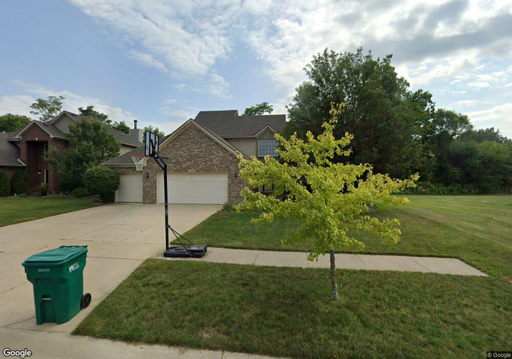 23189 Waterview Dr unit 129, New Boston, MI 48164 - photo 1