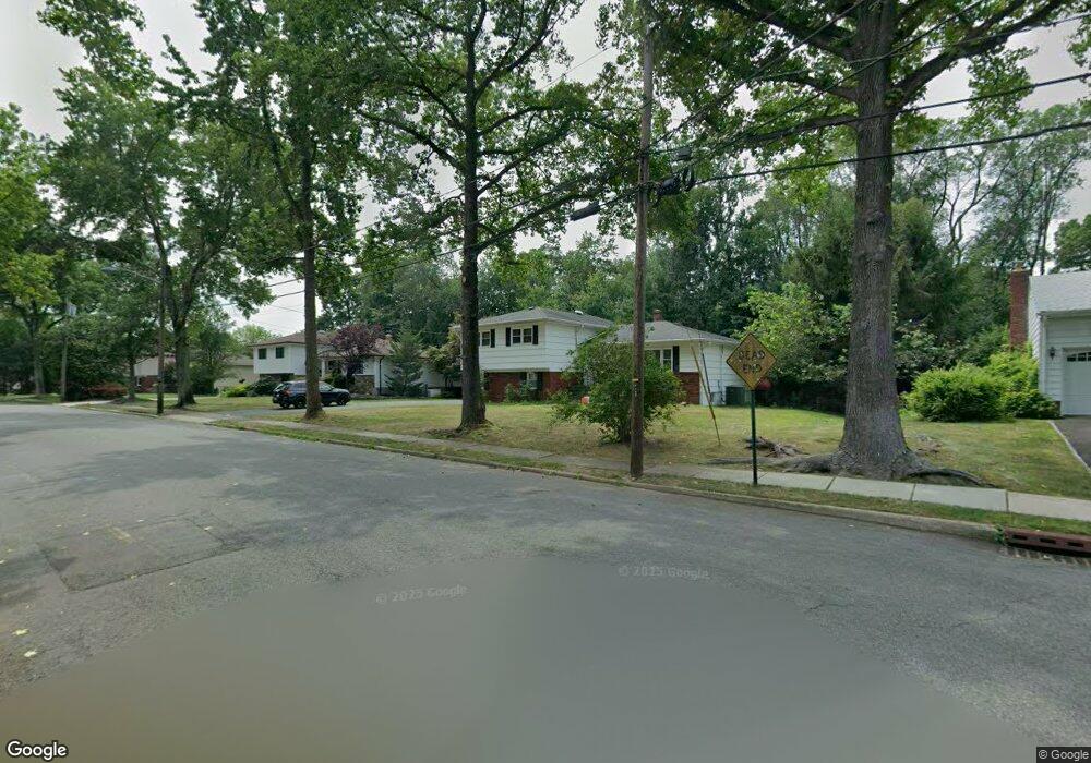 50 Clauss Ave, Paramus, NJ 07652 - photo 1